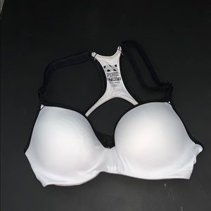 Victoria Secret PINK sports bra
